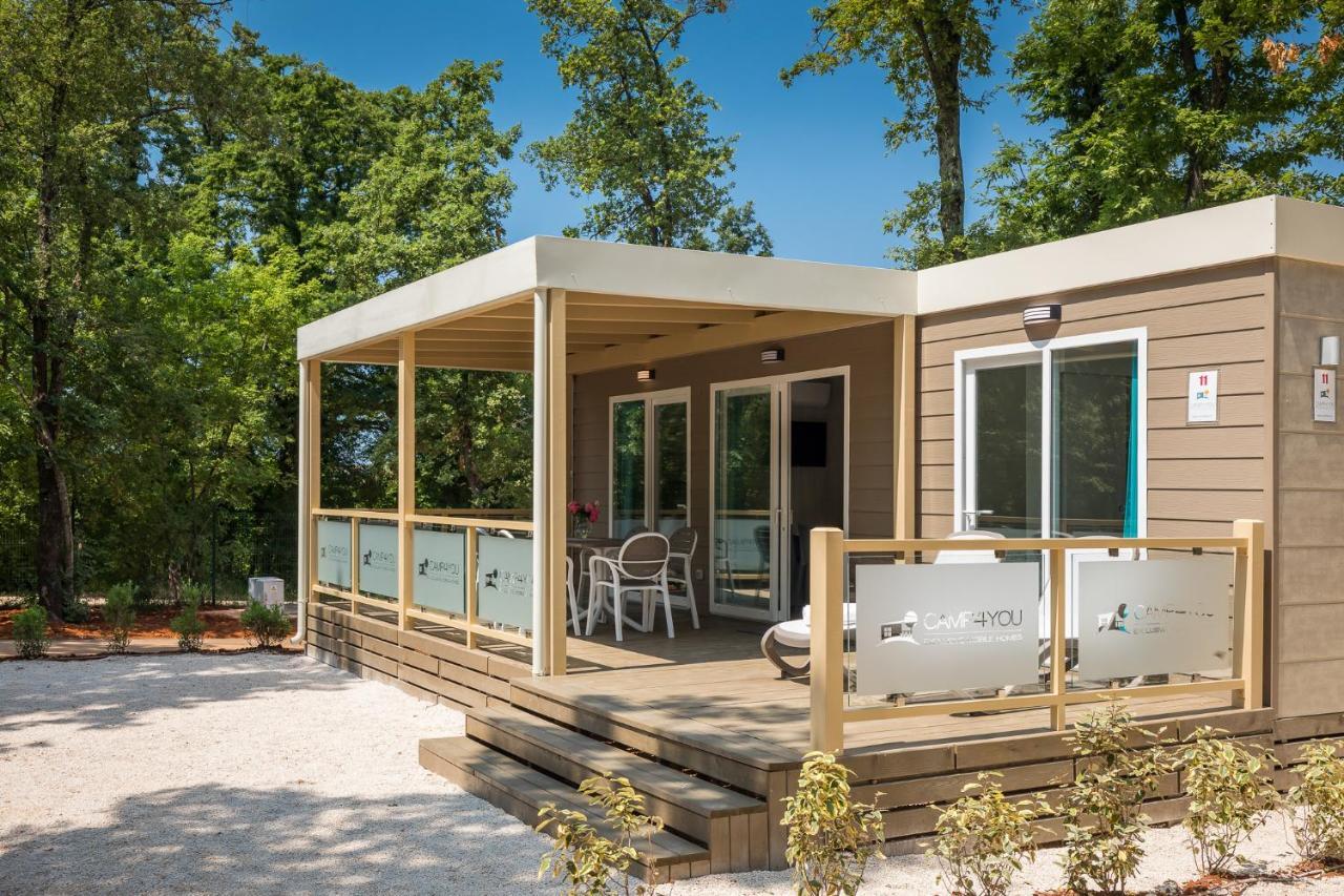 Mobile Homes Premium Relax Park Umag By Camp4You Karigador Exterior photo